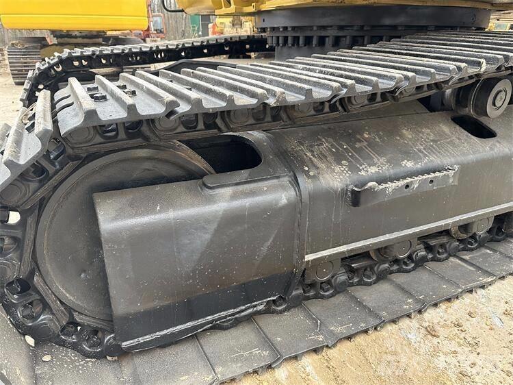 CAT 325D2 Εκσκαφείς με ερπύστριες