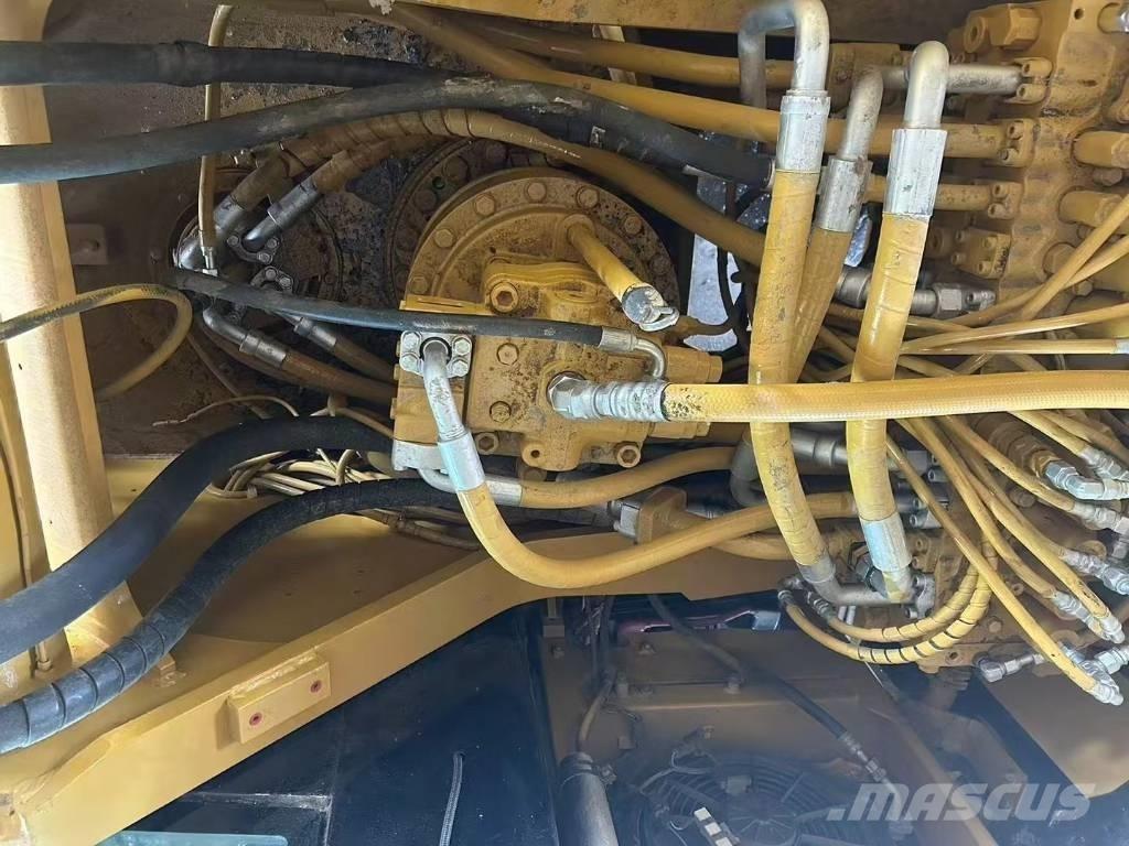CAT 329 D L Εκσκαφείς με ερπύστριες