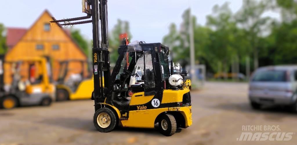 Yale GLP25VX Περονοφόρα ανυψωτικά κλαρκ με φυσικό αέριο LPG