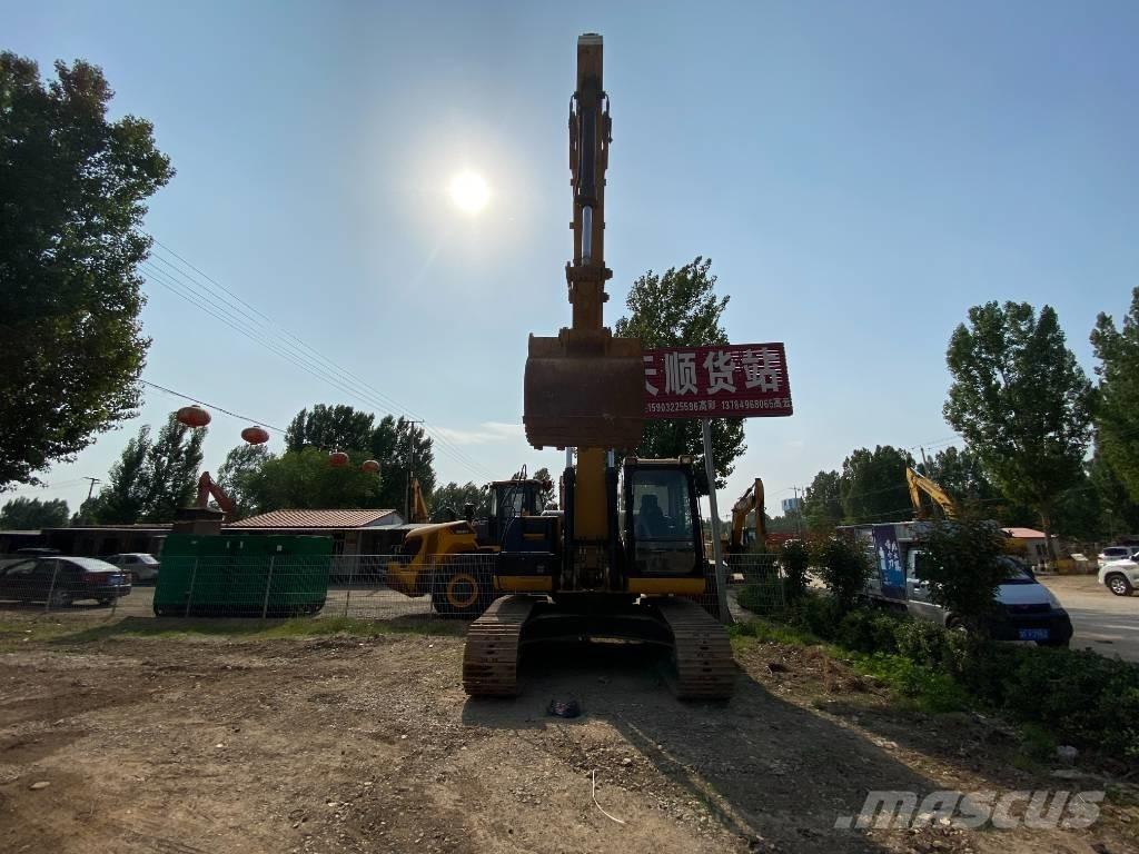 CAT 324D Εκσκαφείς με ερπύστριες