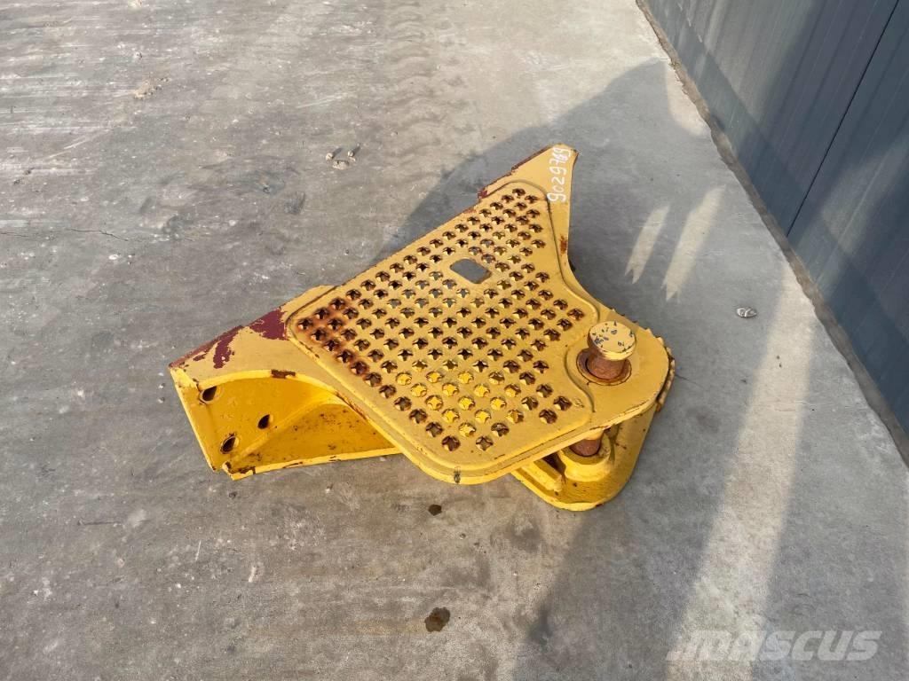 CAT D6K Zugtraverse Άλλα εξαρτήματα