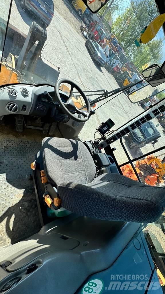 Volvo L 90 F Φορτωτές με λάστιχα (Τροχοφόροι)