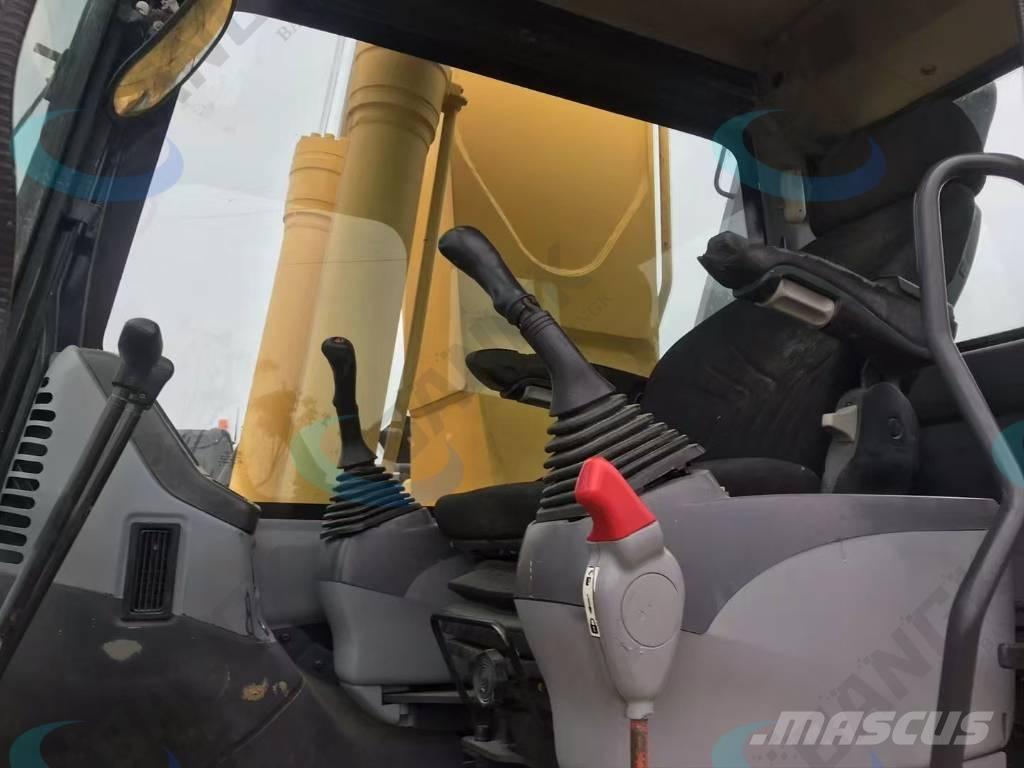 Komatsu PC 300 Εκσκαφείς με ερπύστριες