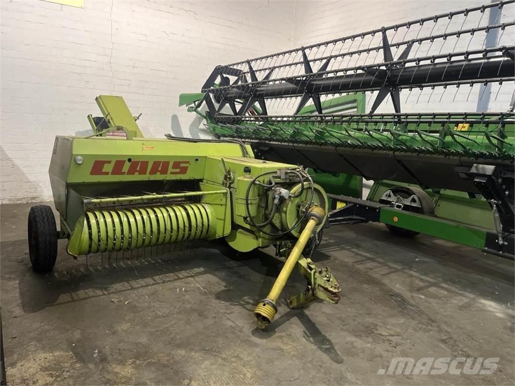 CLAAS Markant 50 Πρέσες τετράγωνων δεμάτων