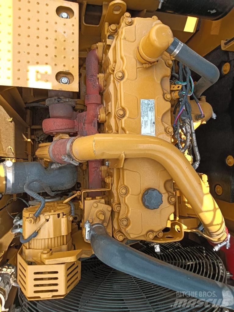 CAT 324D2 Μίνι εκσκαφείς 7t - 12t