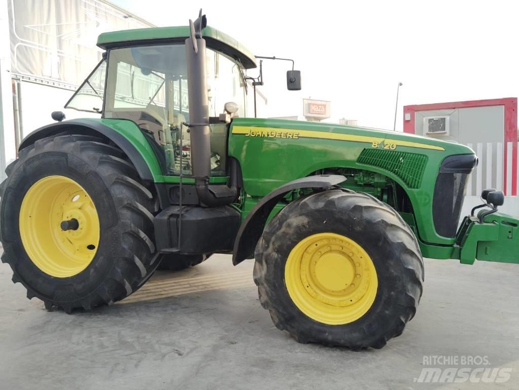 John Deere 8320 Τρακτέρ
