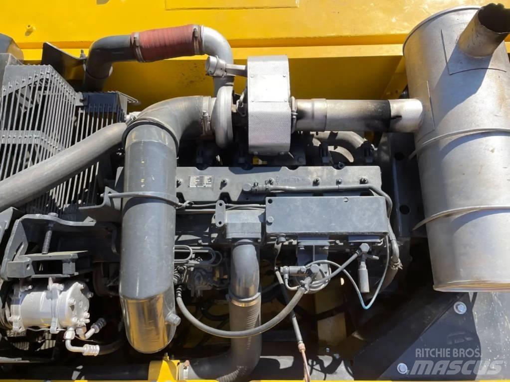 Komatsu PC300-7 Εκσκαφείς με ερπύστριες