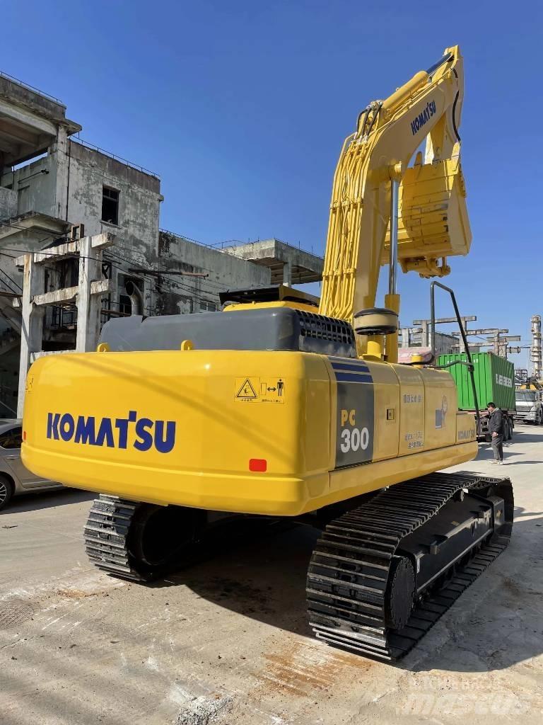 Komatsu PC300-7 Εκσκαφείς με ερπύστριες