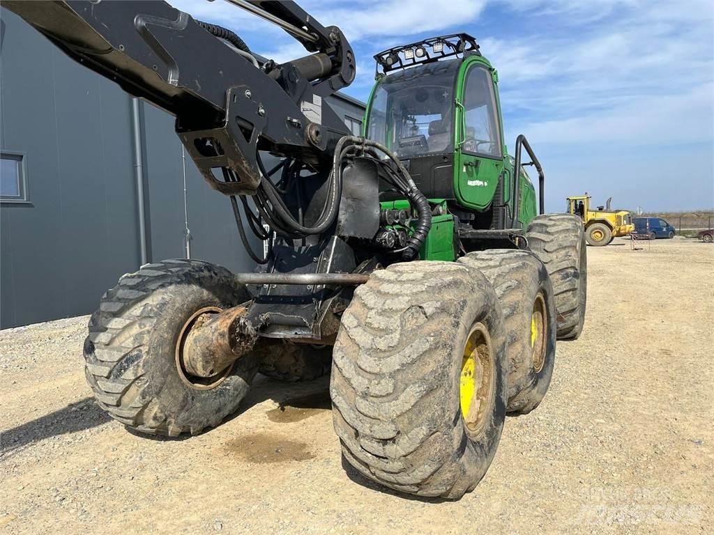 John Deere 1470E Θεριζοαλωνιστικές μηχανές