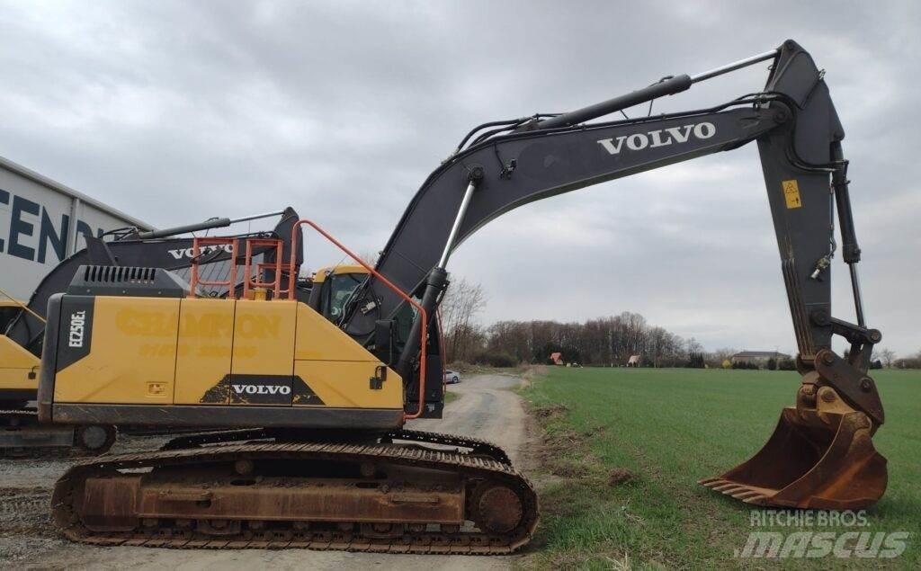 Volvo EC250EL Εκσκαφείς με ερπύστριες