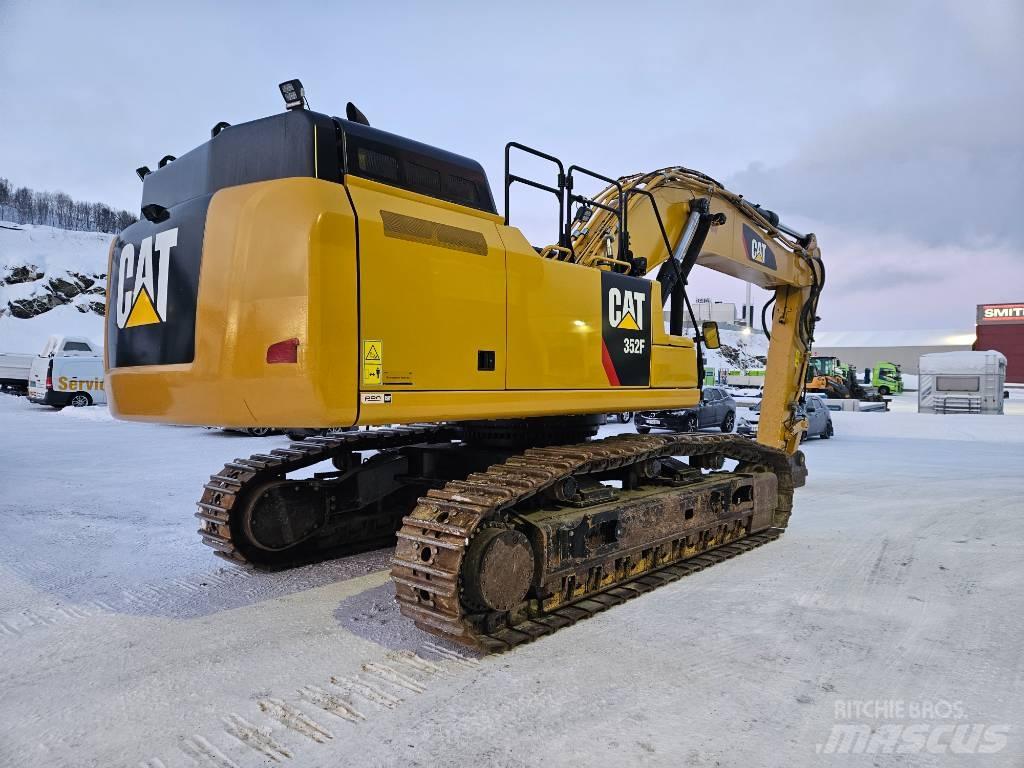 CAT 352 Εκσκαφείς με ερπύστριες