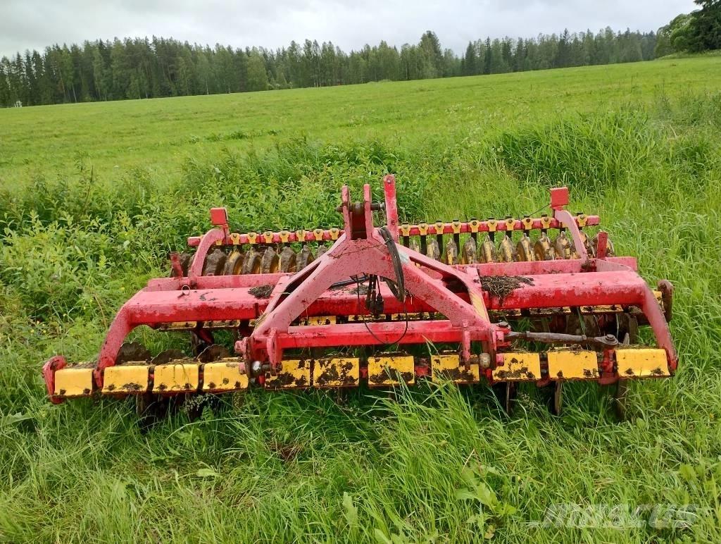 Väderstad CR 3000 Δισκοσβάρνες