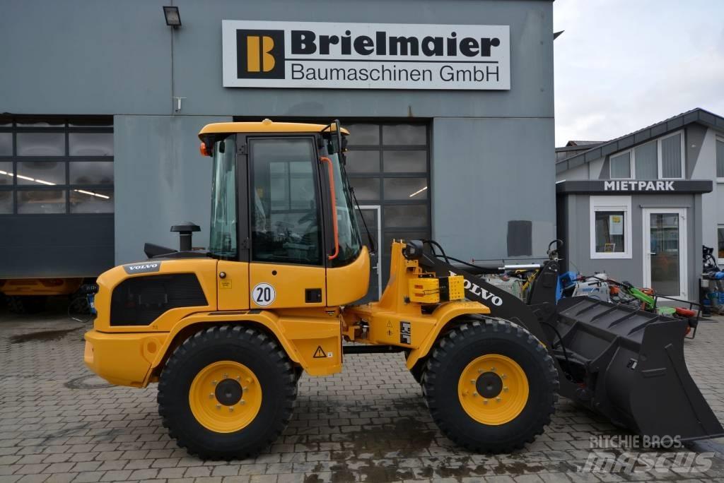 Volvo L 30 H Φορτωτές με λάστιχα (Τροχοφόροι)