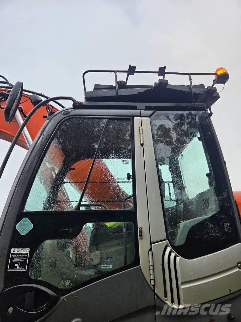 Hitachi ZX 210 LC-3 Εκσκαφείς με ερπύστριες