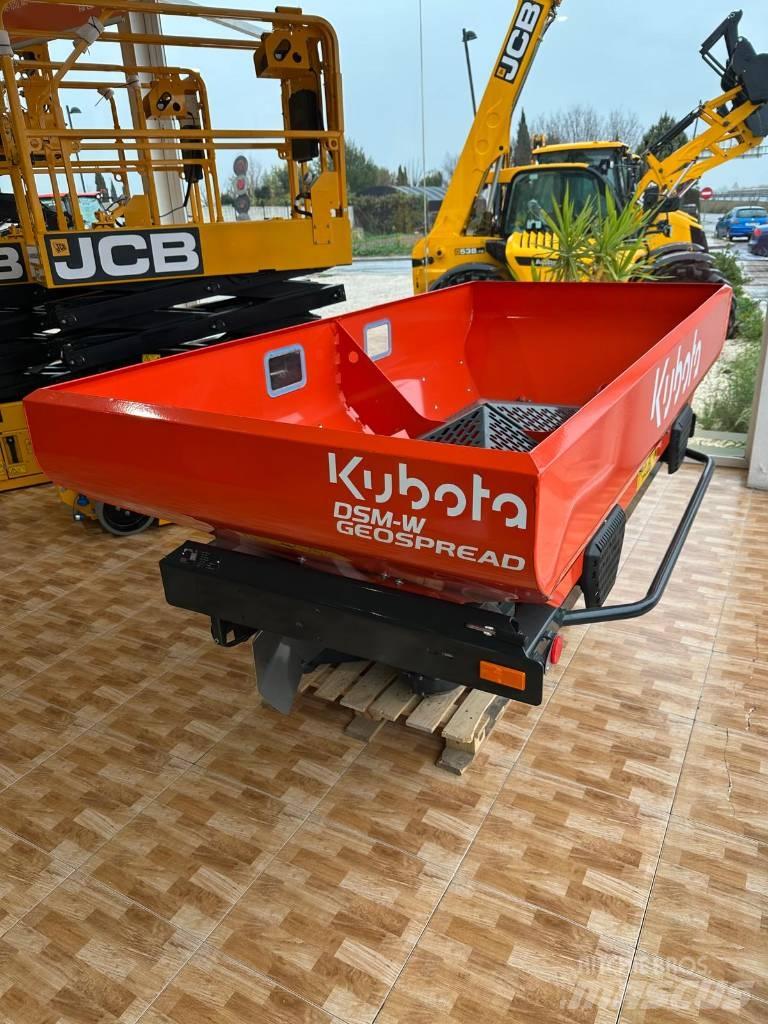 Kubota DSM-W 1300 Διαστρωτήρες ανοργάνων