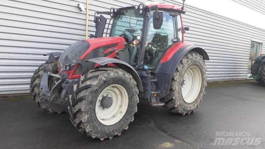 Valtra N 154 Τρακτέρ