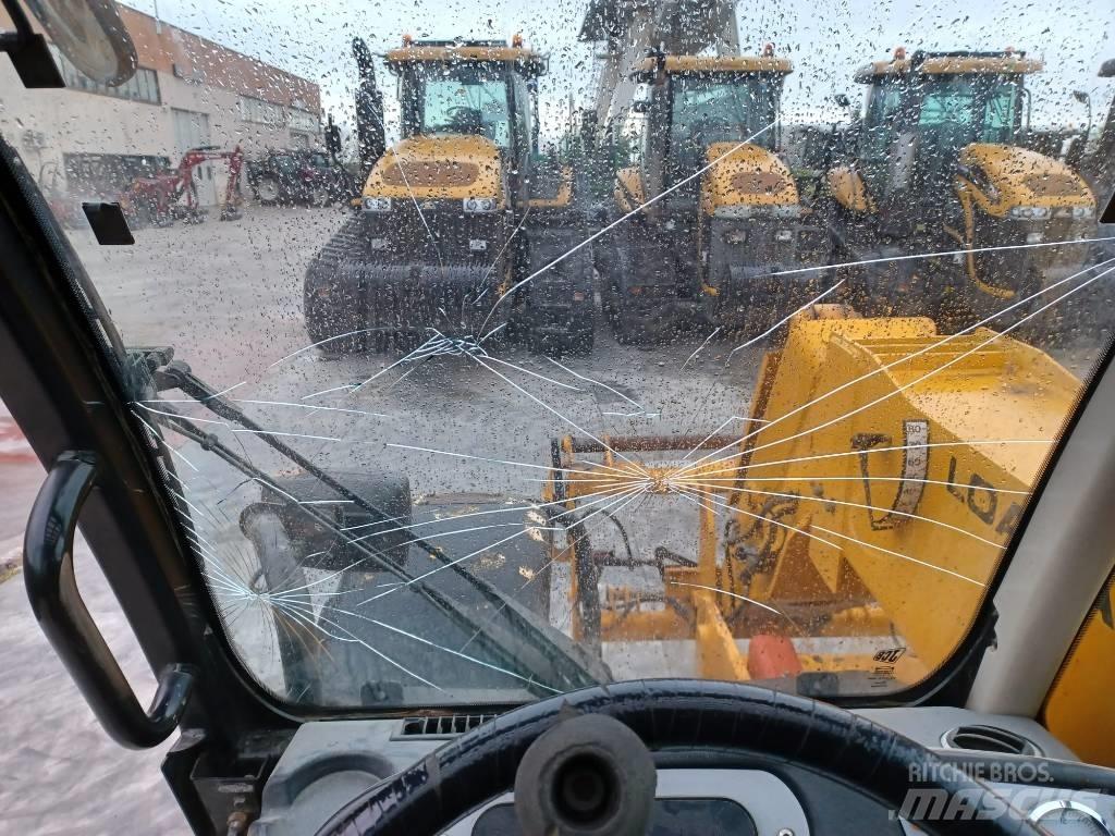 JCB 540-70 Συστήματα τηλεχειρισμού για τη γεωργία