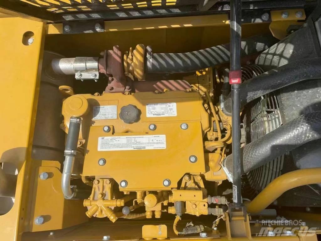 CAT 312D Εκσκαφείς με ερπύστριες