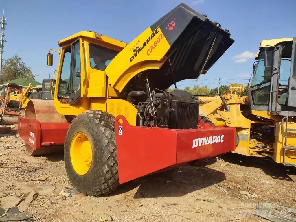 Dynapack CA602D Οδοστρωτήρες μονού κυλίνδρου