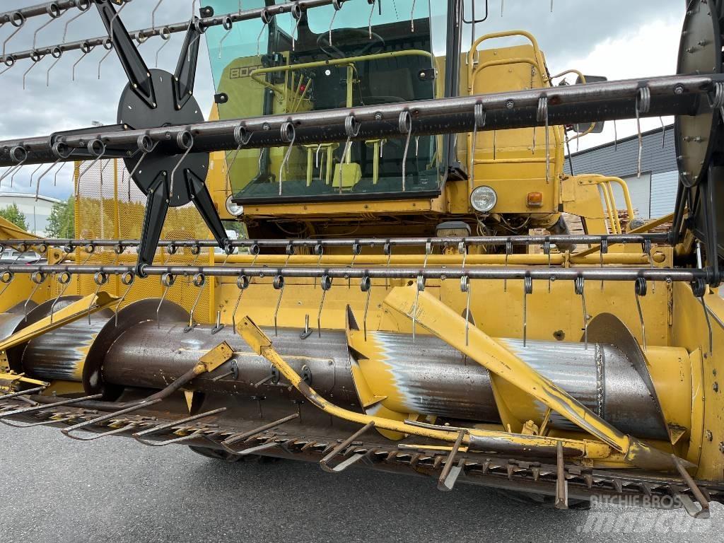 New Holland 8030 12´ Θεριζοαλωνιστικές μηχανές