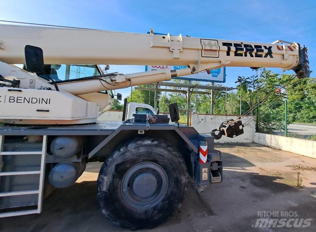 Terex RC45 Γερανοί ανώμαλου εδάφους
