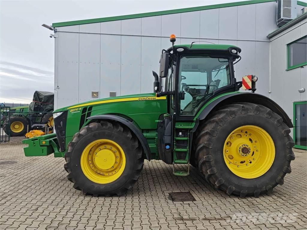 John Deere 8370R Τρακτέρ