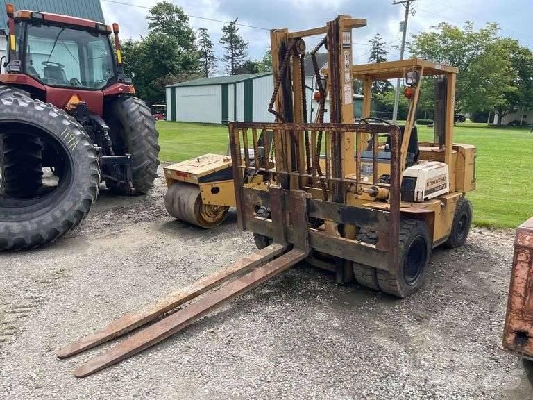 Komatsu FG 40ZT-4 Περονοφόρα ανυψωτικά κλαρκ - άλλα
