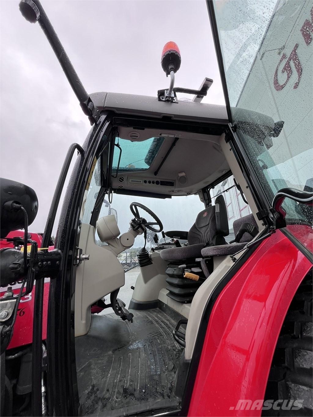 Massey Ferguson 5613 Τρακτέρ
