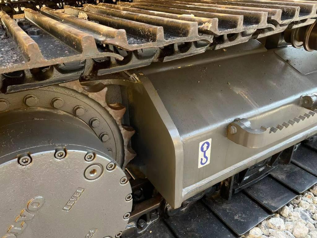 Volvo 210 Εκσκαφείς με ερπύστριες