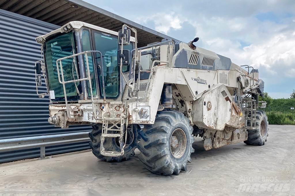 Wirtgen WR 240 Ανακυκλωτές ασφάλτου