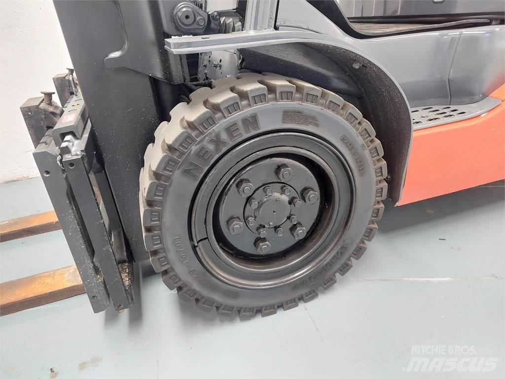 Toyota 52 8FDJF35 Πετρελαιοκίνητα Κλαρκ