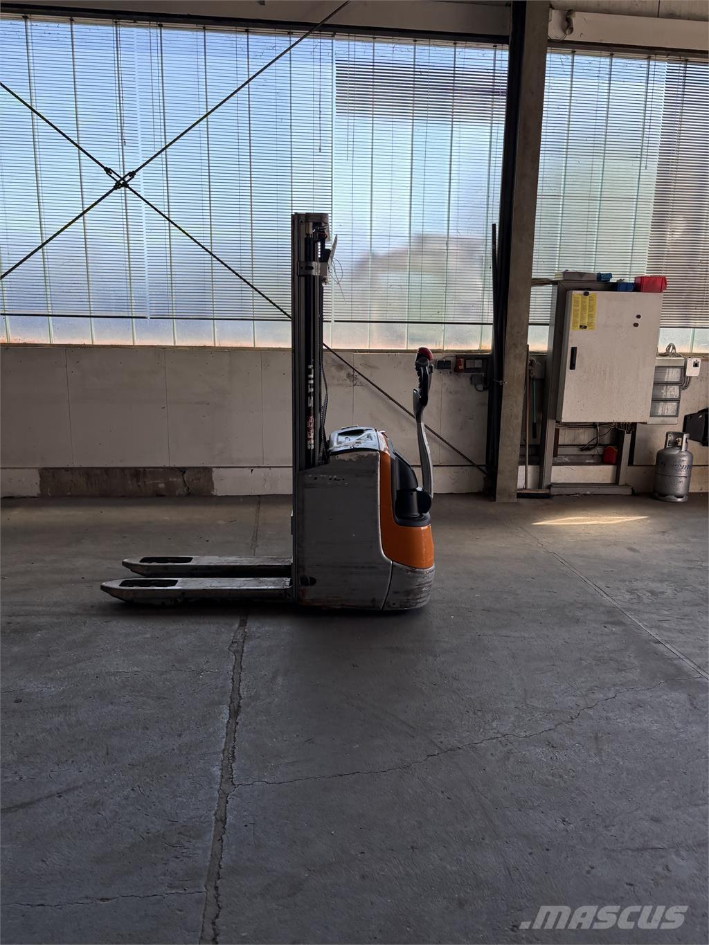 Still EXV 12i Ηλεκτρικά παλετοφόρα με ιστό