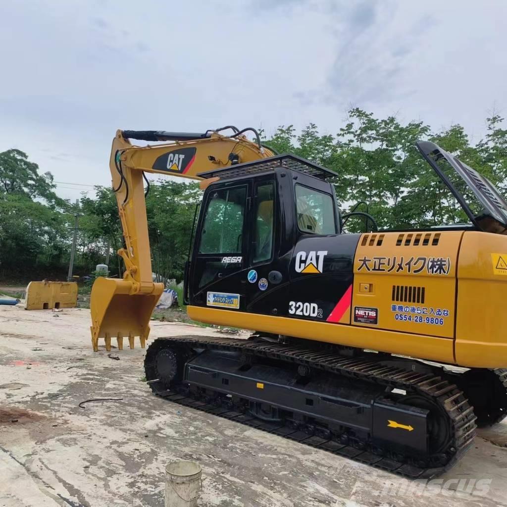 CAT 320D2 Εκσκαφείς με ερπύστριες