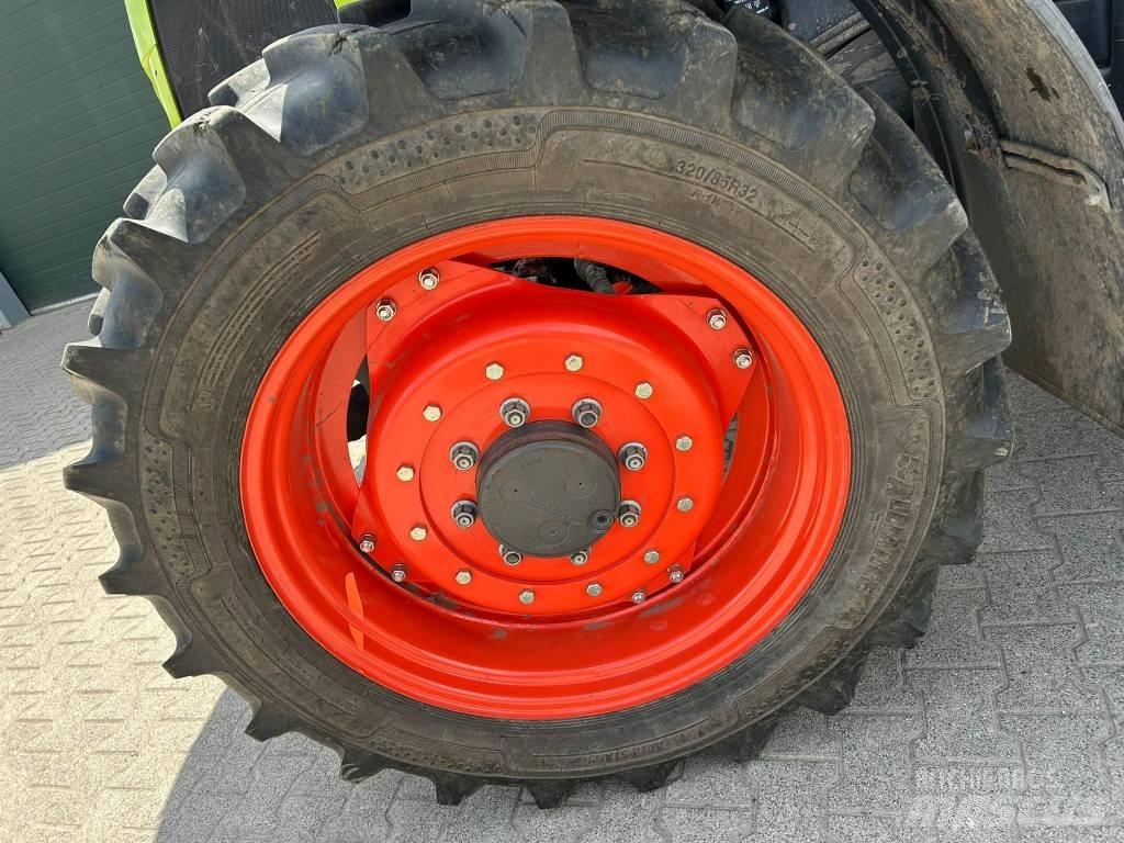 CLAAS Arion 410 Τρακτέρ