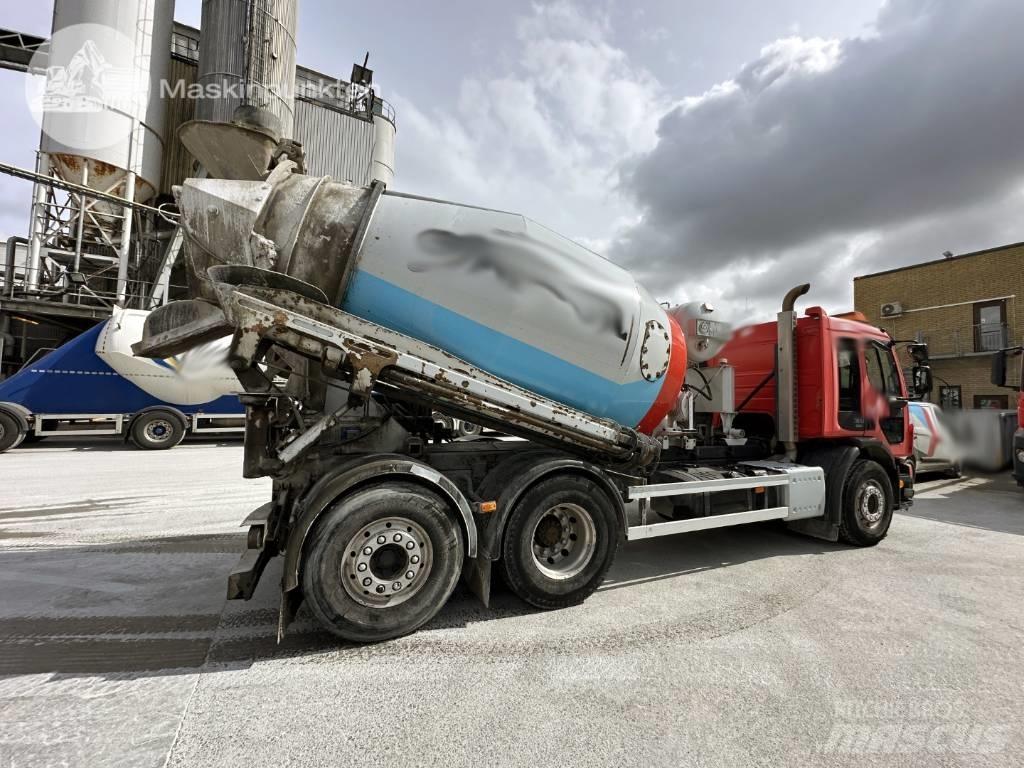 Volvo FE 320 Φορτηγά-Μπετονιέρες
