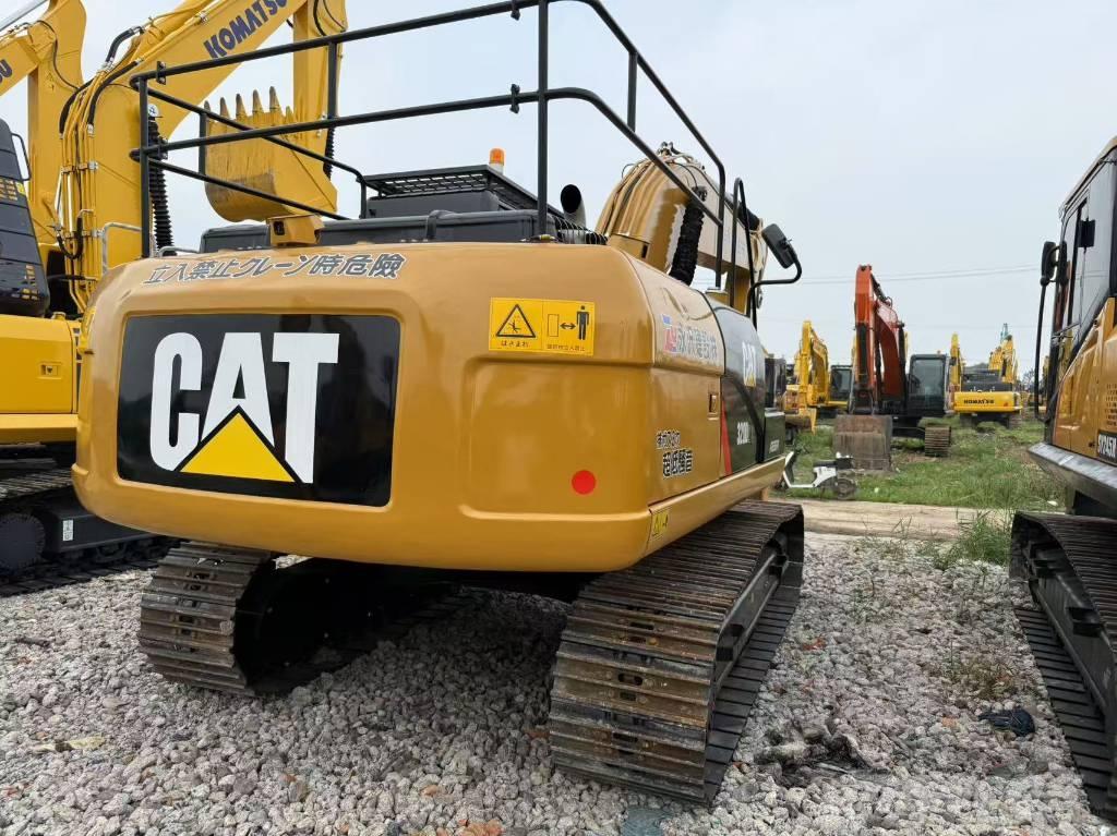 CAT 320D2 Εκσκαφείς με ερπύστριες