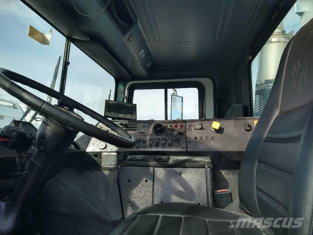 Mack MR Απορριμματοφόρα