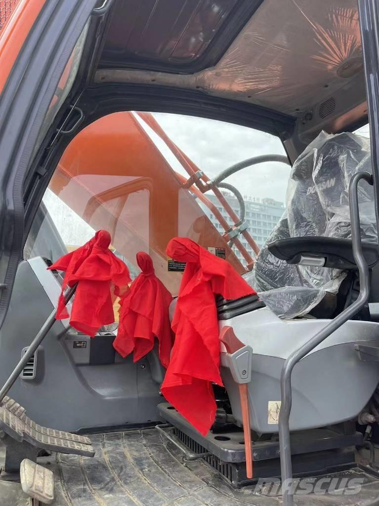 Doosan DX 300 LC Εκσκαφείς με ερπύστριες