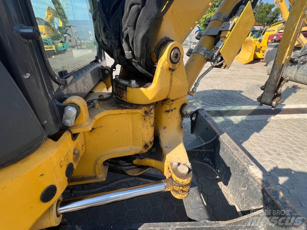 Komatsu PC 30 MR-5 Εκσκαφάκι (διαβολάκι) < 7t