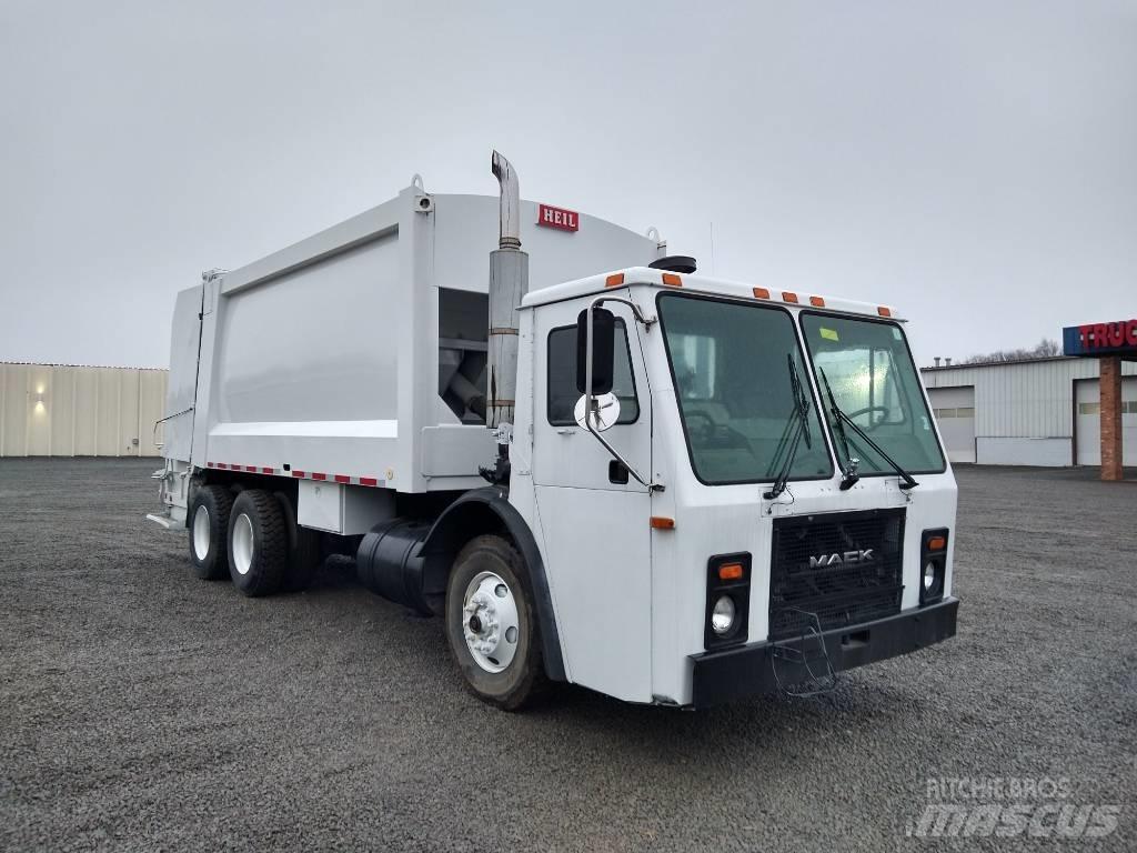 Mack LE613 Απορριμματοφόρα
