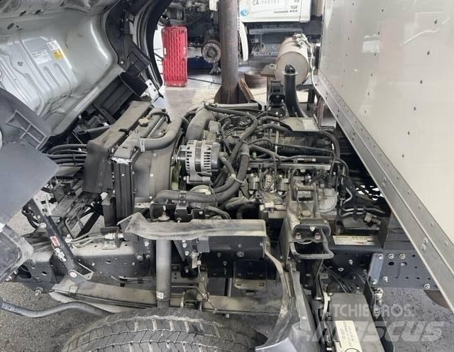 Isuzu NPR Φορτηγά Κόφα