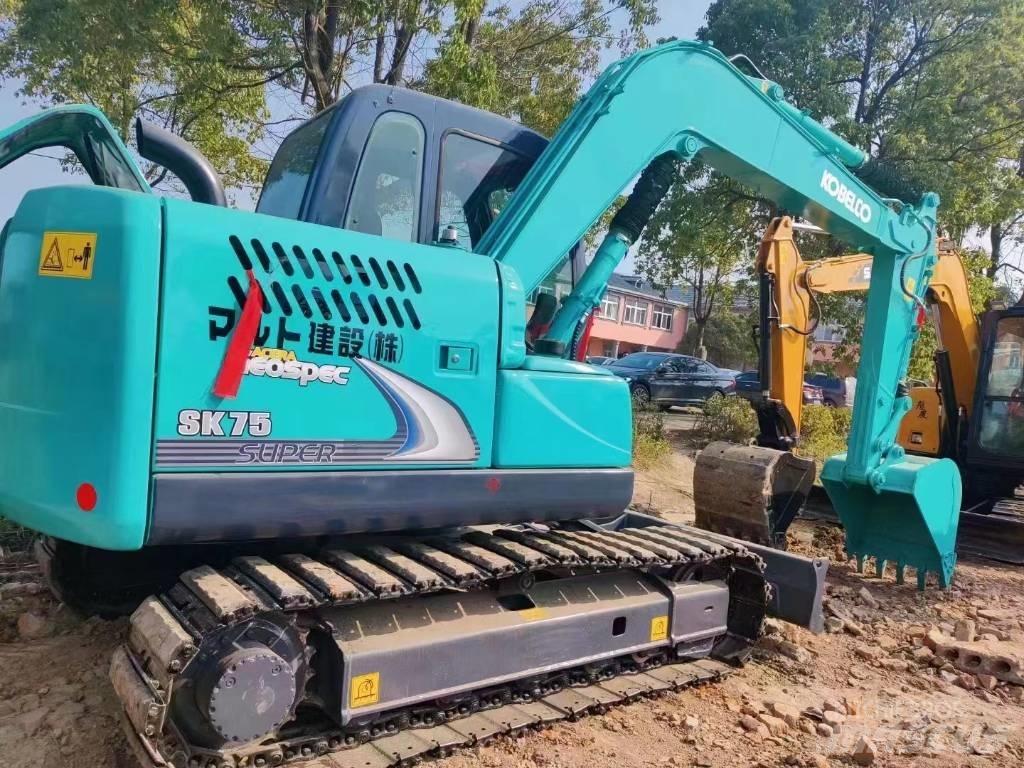 Kobelco SK 75 Μίνι εκσκαφείς 7t - 12t