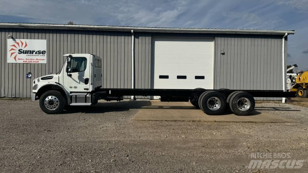 Freightliner M2 Φορτηγά Σασί