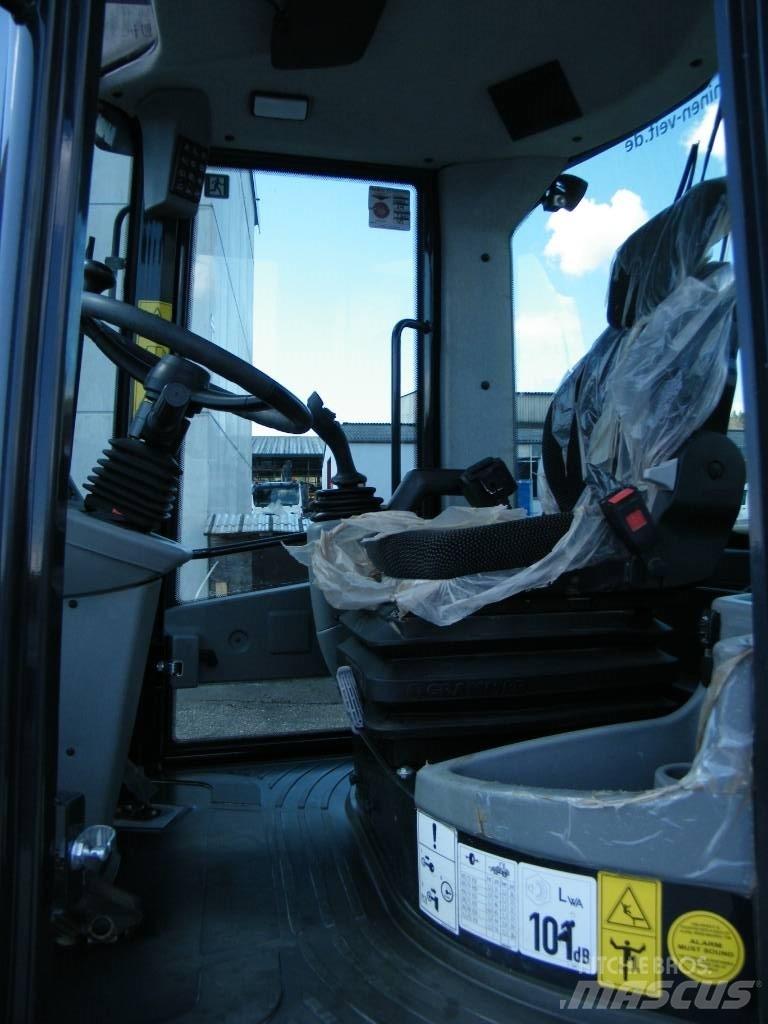 Yanmar v100 Φορτωτές με λάστιχα (Τροχοφόροι)