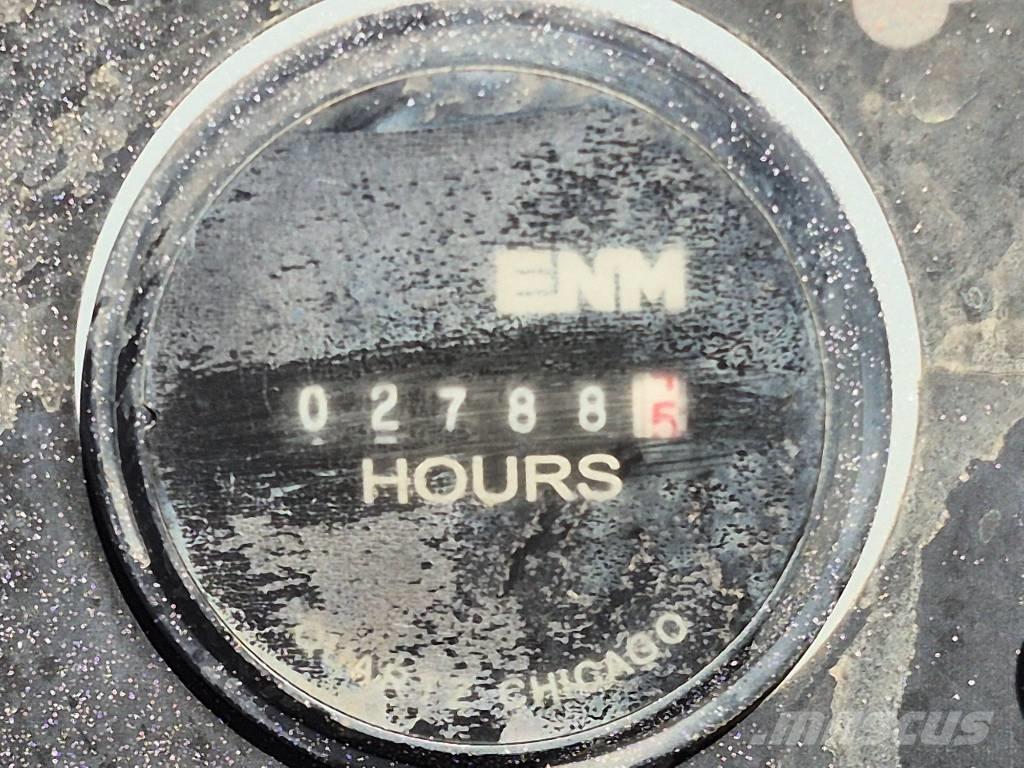 MEC 60J Ανυψωτήρες με αρθρωτό βραχίονα