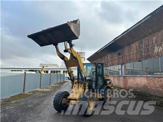 CAT 906 Φορτωτές με λάστιχα (Τροχοφόροι)