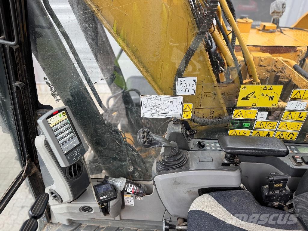 CAT 318 E L Εκσκαφείς με ερπύστριες