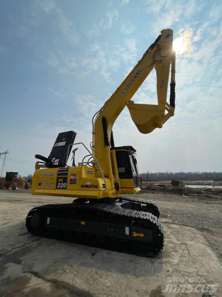 Komatsu PC 220 Εκσκαφείς με ερπύστριες
