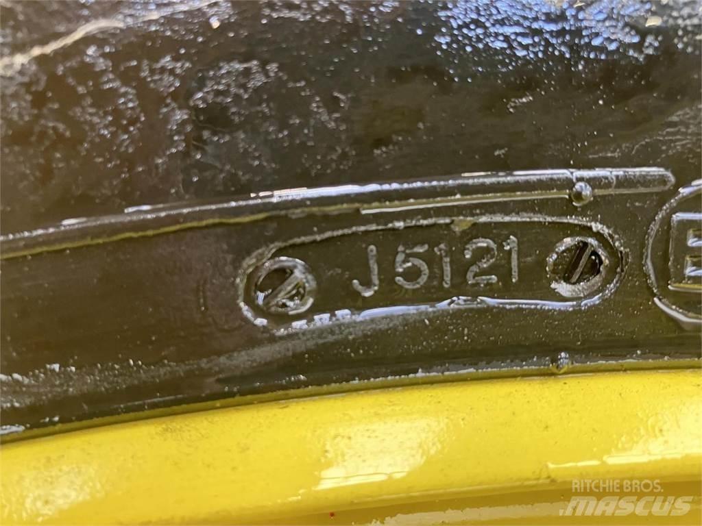 BKT 520/85R38 Ελαστικά και ζάντες