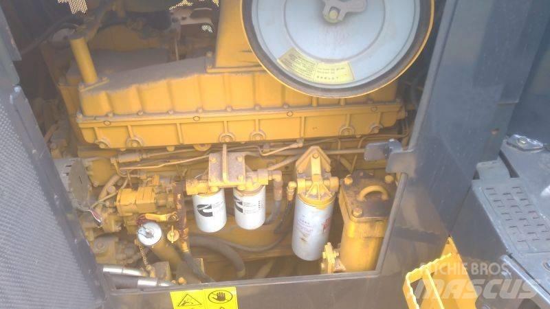 Shantui SD32 Μπουλντόζες με ερπύστριες